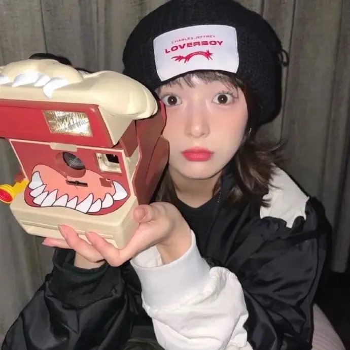 伊尔先生海报